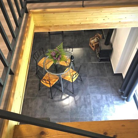 Mezonetový apartmán s terasou na samotě v lese Vlkava Exterior foto